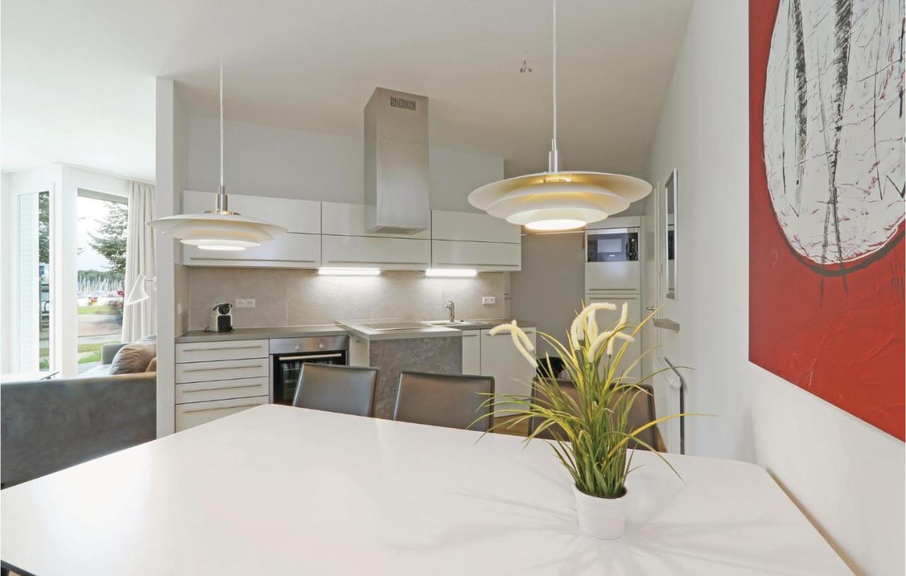 2 Bedroom Cozy Apartment In Luebeck Travemuende מראה חיצוני תמונה